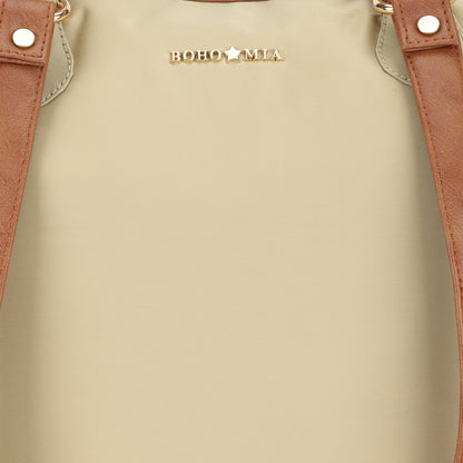 Cabin Tote Midi In Beige image 6