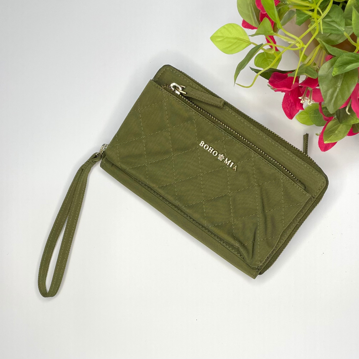 Wanderer RFID Wallet (Olive Green) image 1