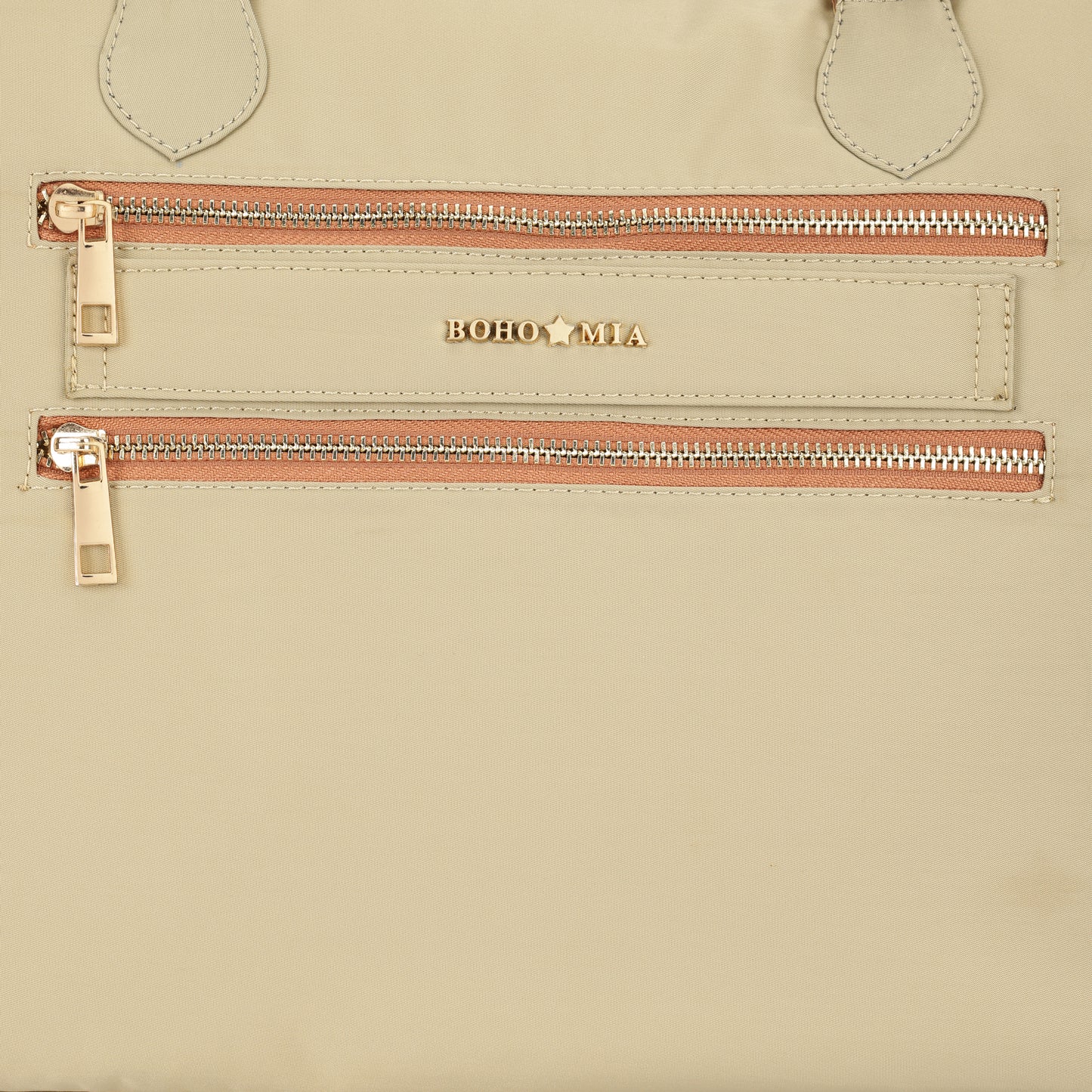 Cabin Tote Midi In Beige image 7