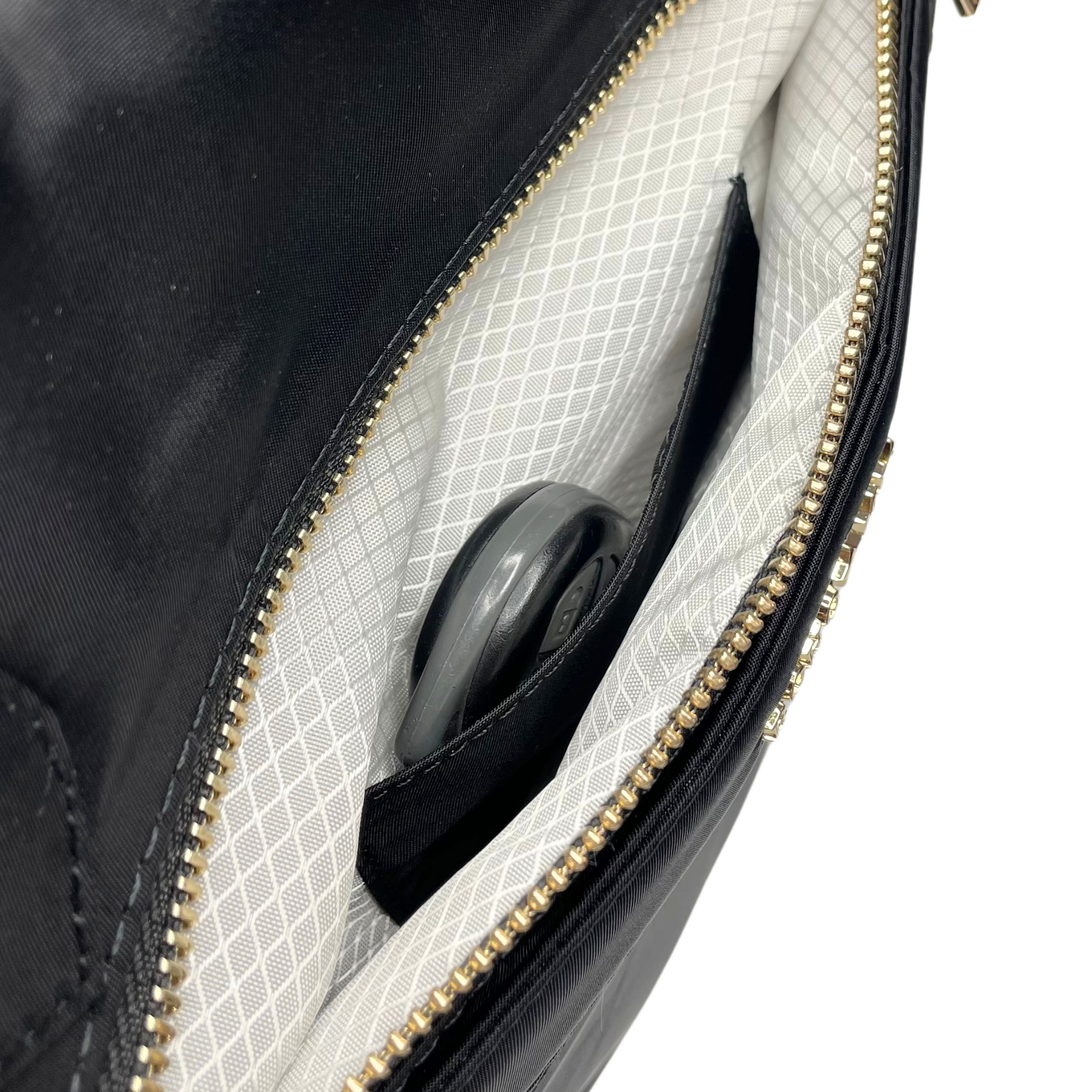 Everyday Work Bag In Black image 8
