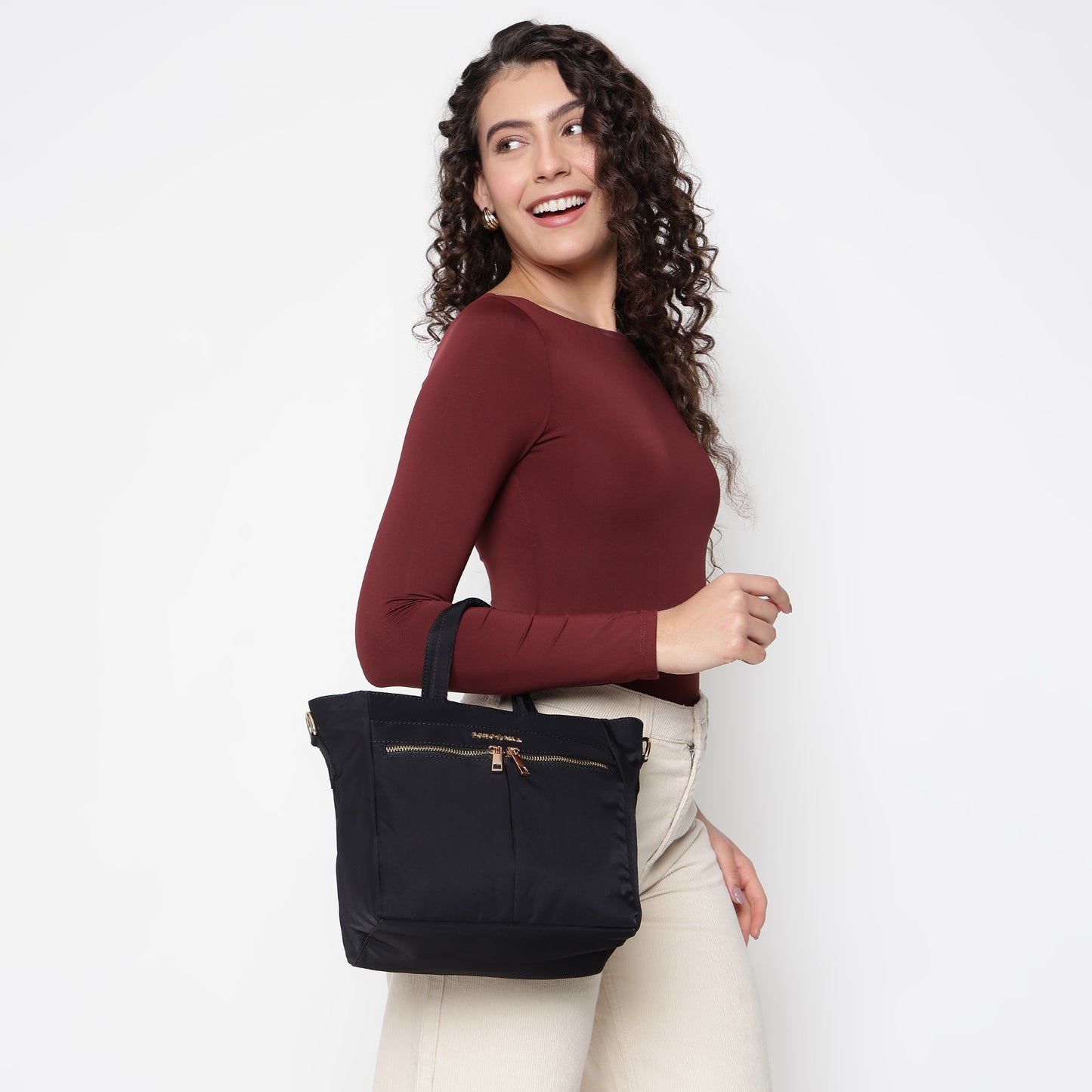 Wanderer Crossbody/Sling Bag - Black