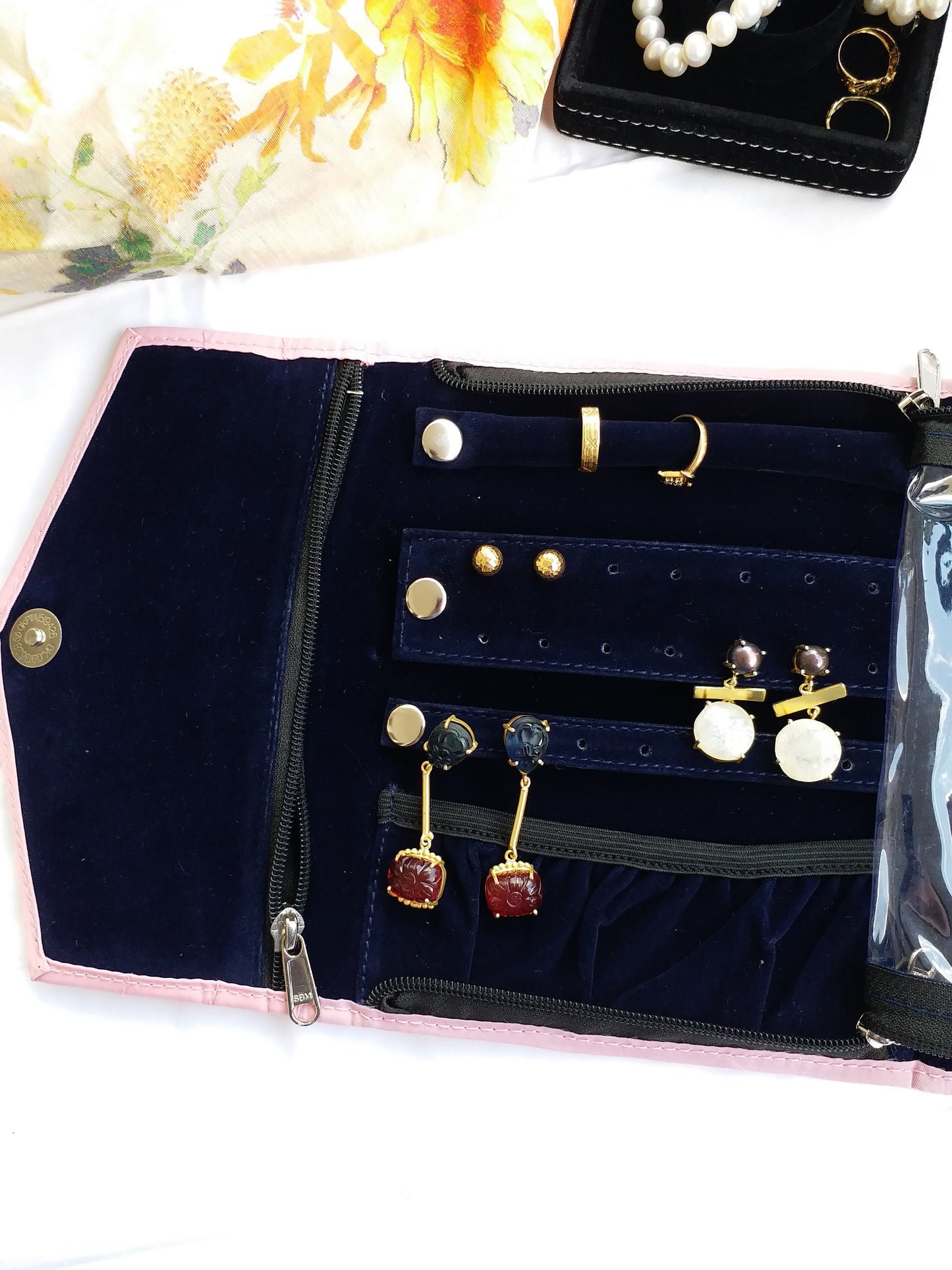 Jewellery Folder -Jewellery Organizer From Bohomia -Red image 3