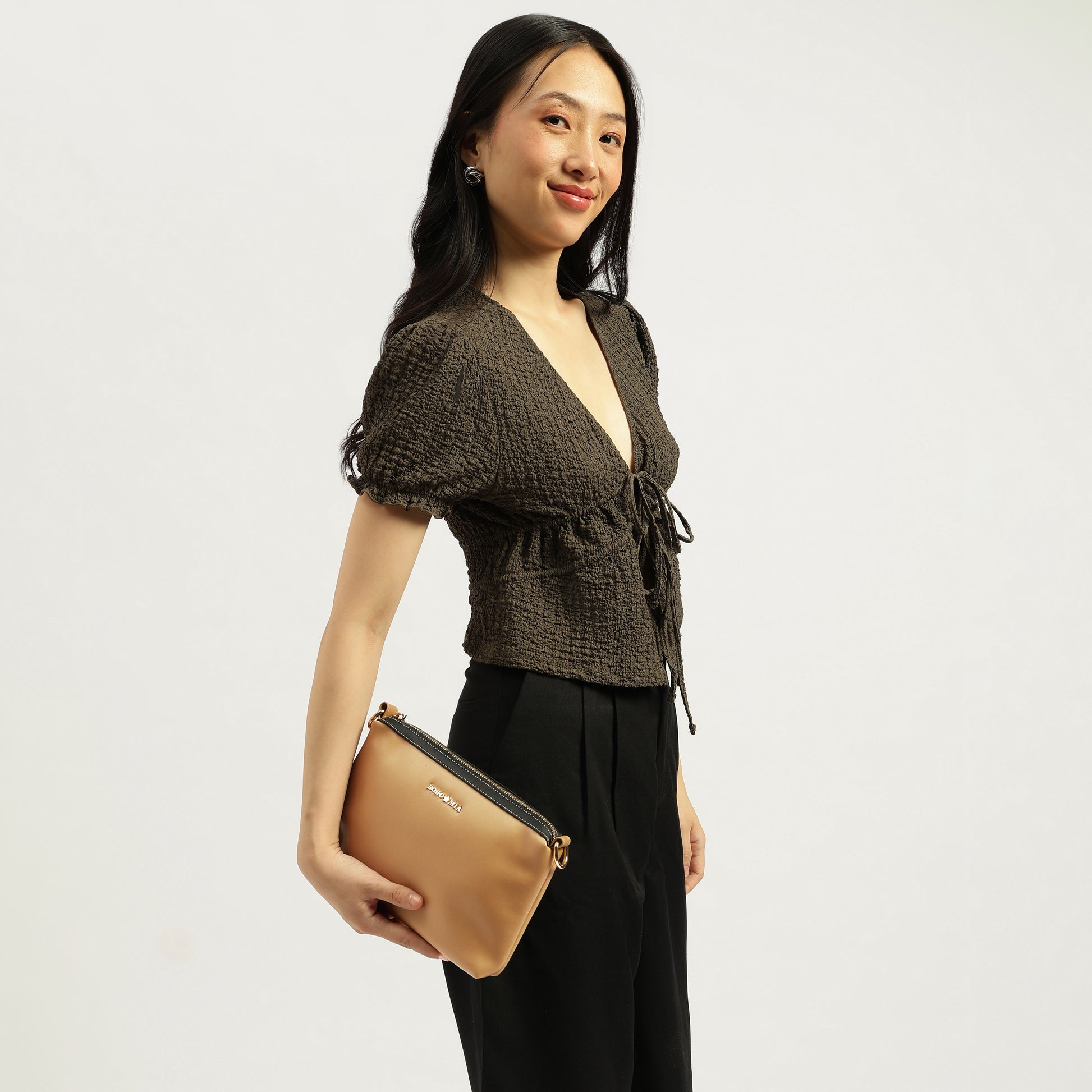 Bohomia Transfer Clutch (Camel)