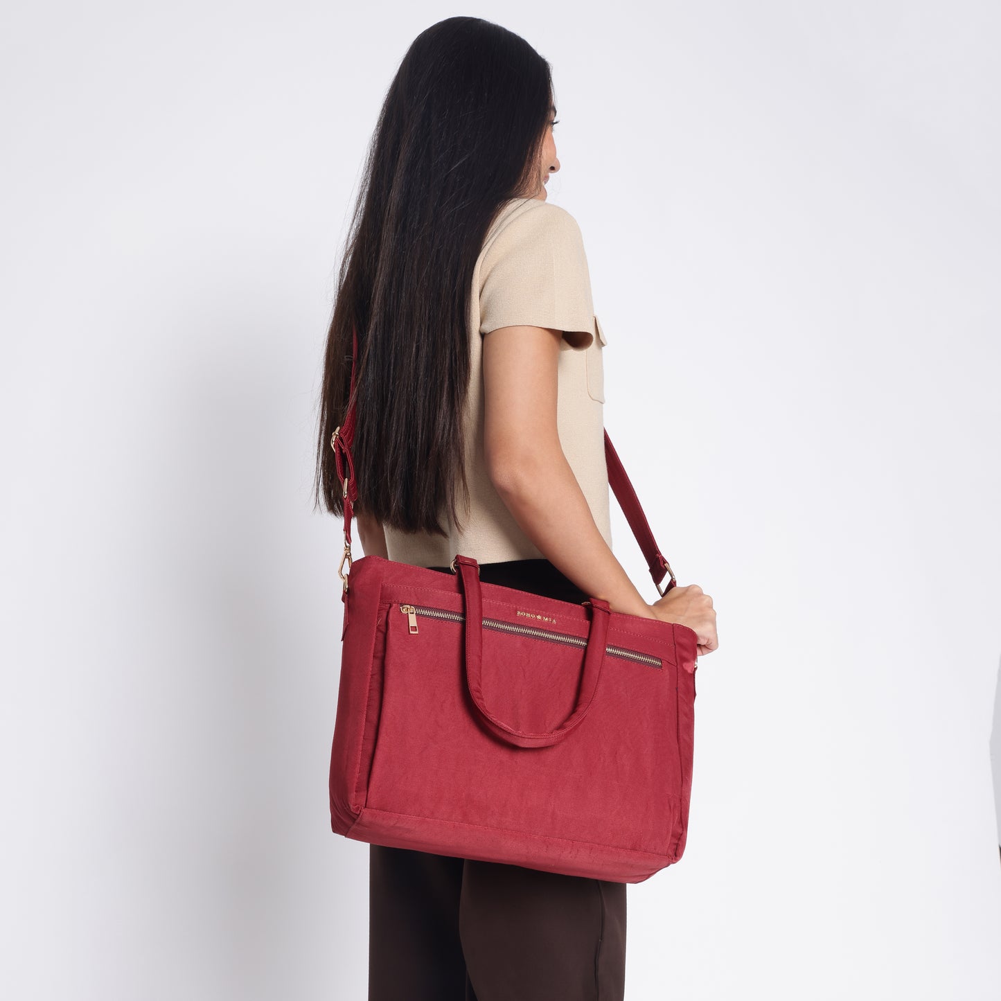Wanderer Midi Work Bag in Burgundy image 5